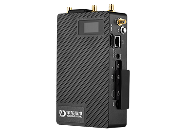 5G單兵圖傳(三卡疊加) 具備三個SIM卡槽，同時支持一個5G網絡和兩個4G網絡